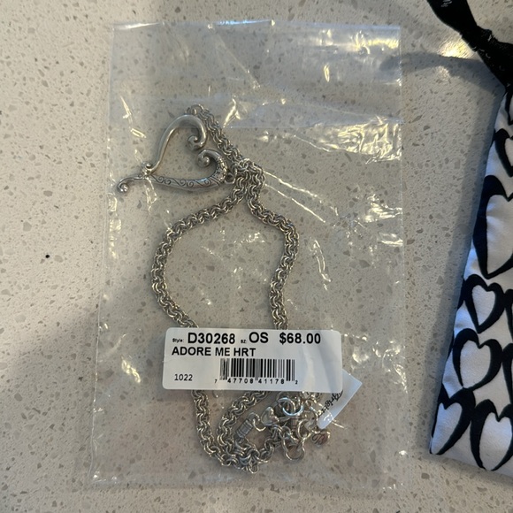 Brighton heart necklace - Picture 2 of 4